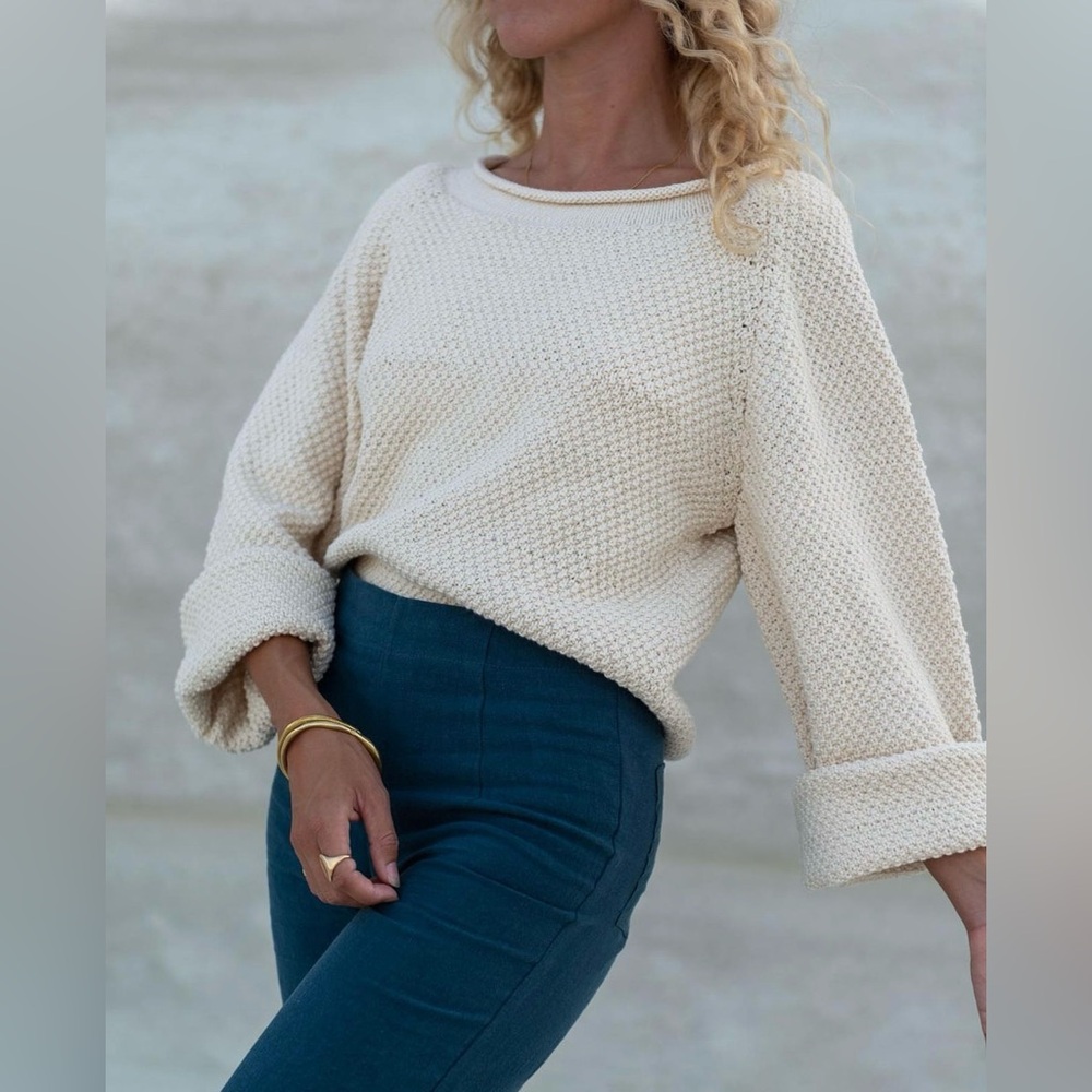 Arraei Collective Pieridea Sweater